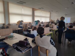 scrabble scolaire école activité pédagogique ce2 cm1 cm2 jeu de lettres tournoi gaillac tarn